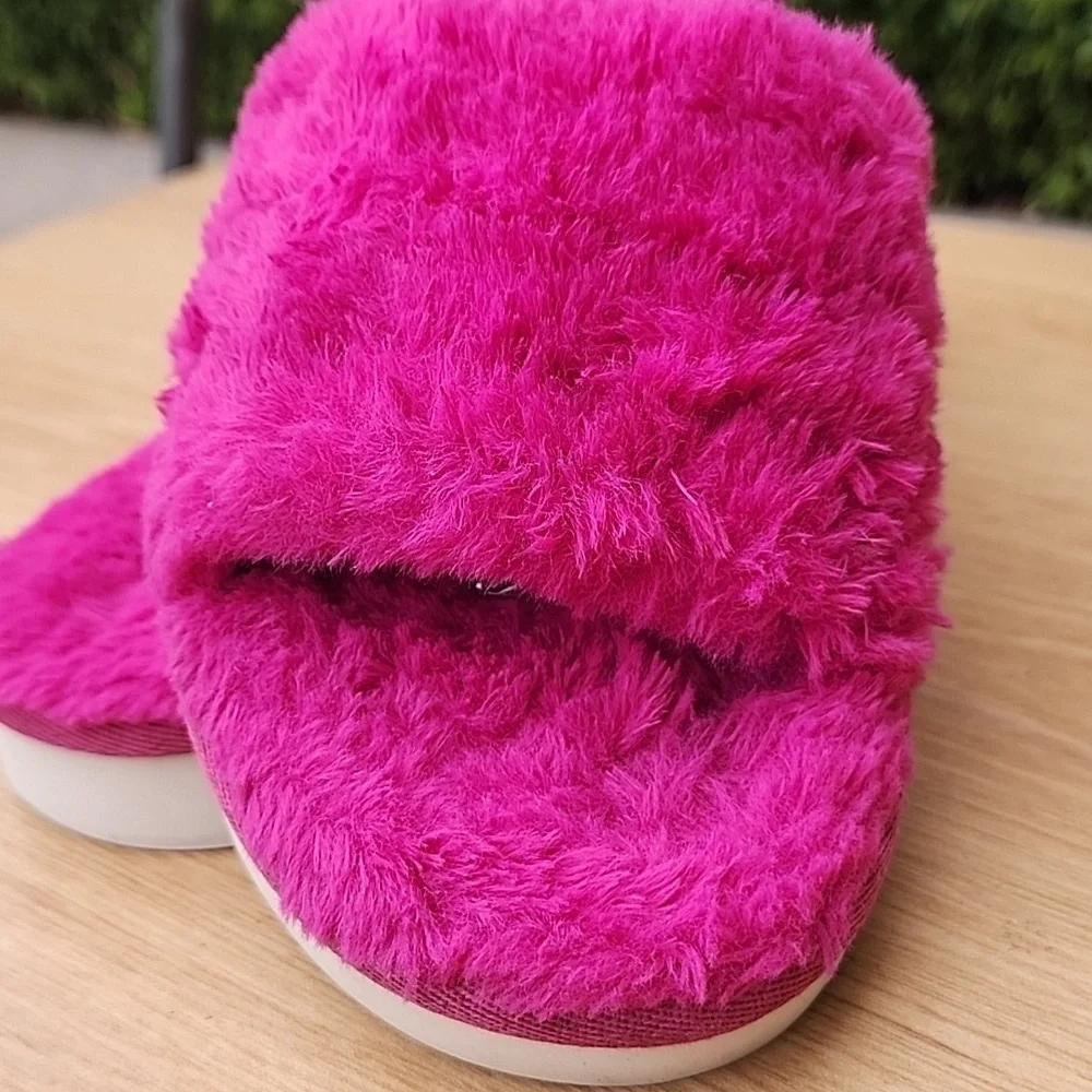 Koolaburra by UGG Kid's Backstrap Slide Sandals Fuzz'n Raspberry Rose Size US 4
